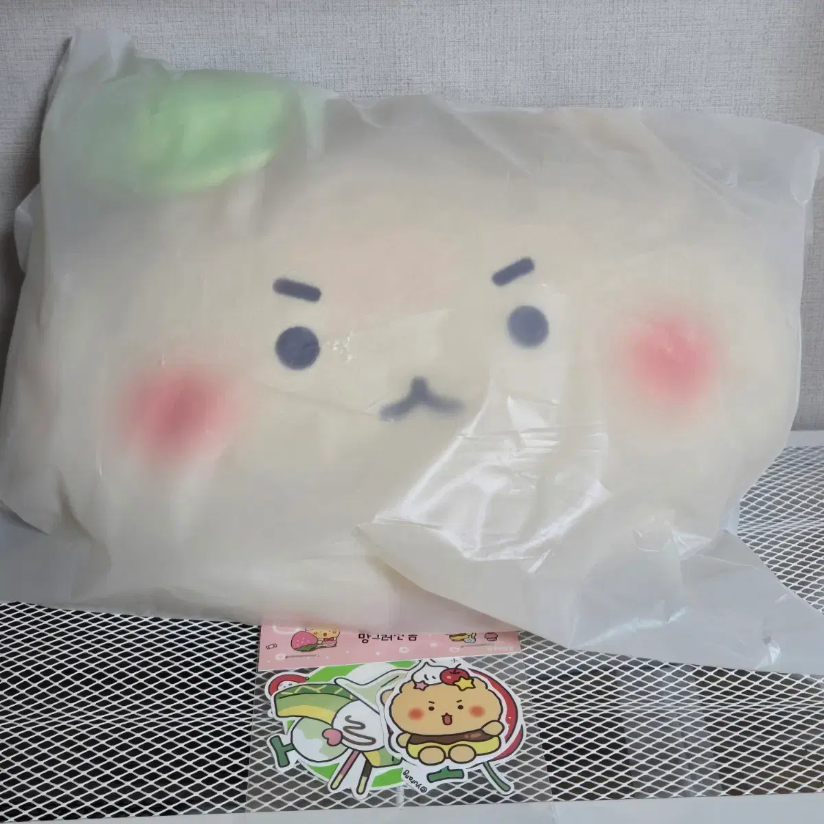 thumbnail-0